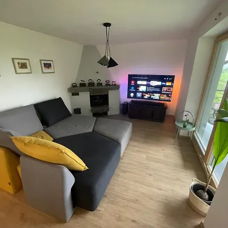 Apartma Slatina Appartamento *